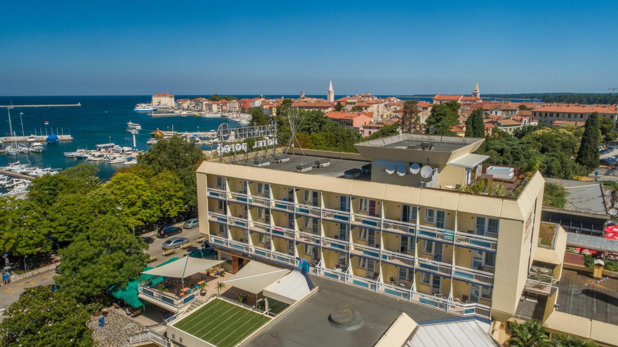 Hotel Porec Exterior photo